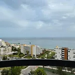 A Dois Minutos Da דירה *